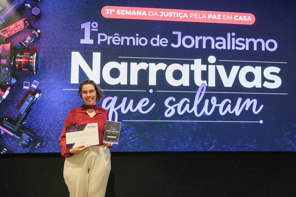 Premiação do TJBA a jornalistas e debate sobre o papel da mídia no enfrentamento à violência contra as mulheres marcam a abertura da 31ª Semana da Justiça pela Paz em Casa   