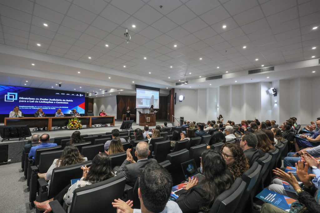Capacitação coloca o TJBA em posição pioneira no processo de licitações públicas