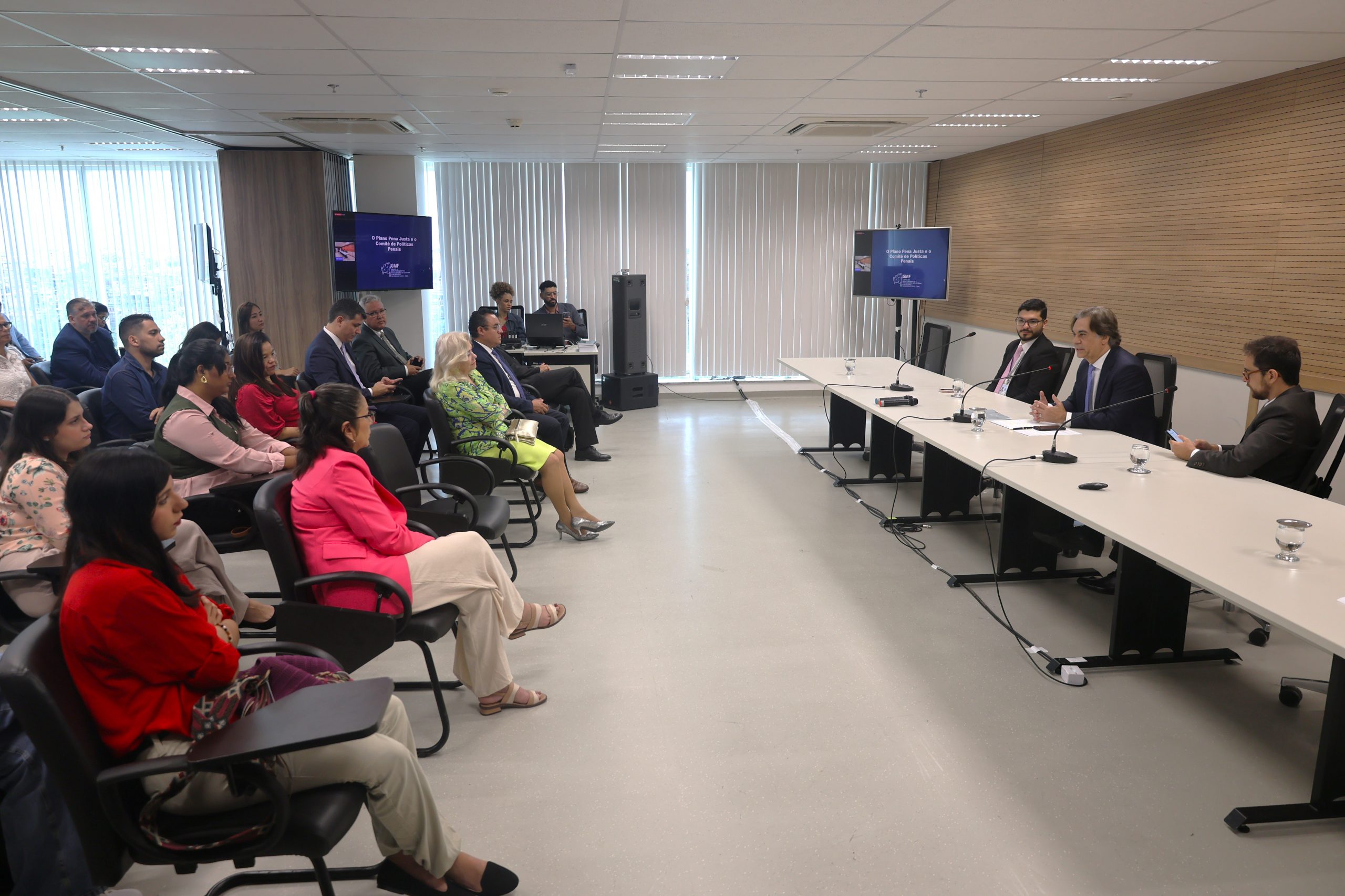 Desembargadores do TJBA participam do VIII Congresso Internacional de Políticas Públicas   