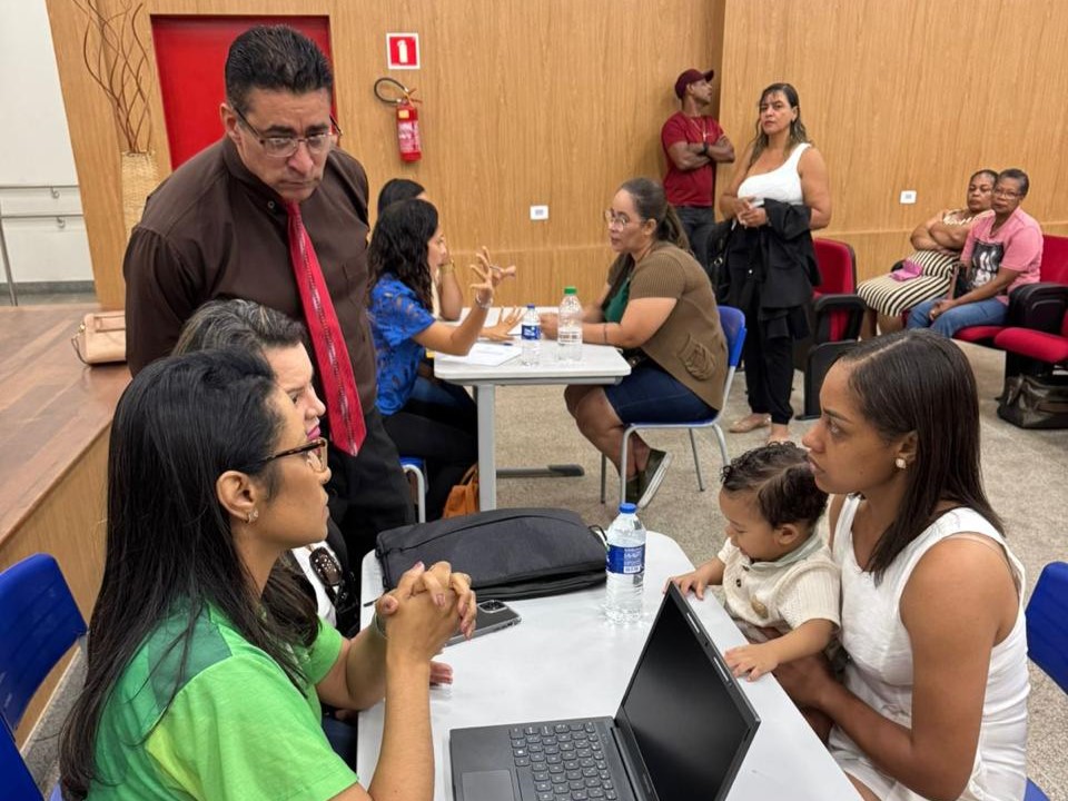Cejusc Feira de Santana leva o projeto “O Poder Judiciário Vai à Escola” ao Colégio Assis Chateaubriand   