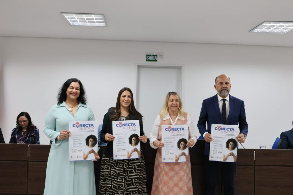 Presidente Cynthia Resende instala 1ª Vara de Família e CEJUSC em Eunápolis; semana é marcada por diversas ações no sul do Estado