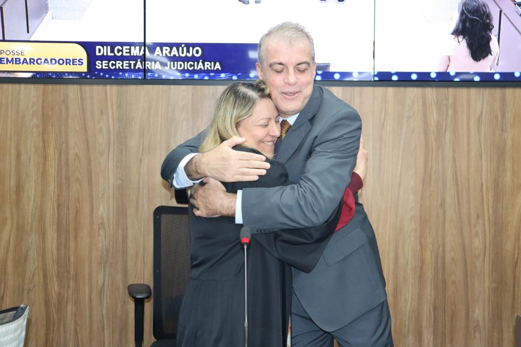 TJBA promove e empossa seis novos Desembargadores   