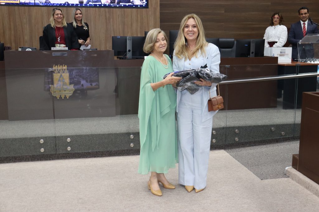 TJBA promove e empossa seis novos Desembargadores   