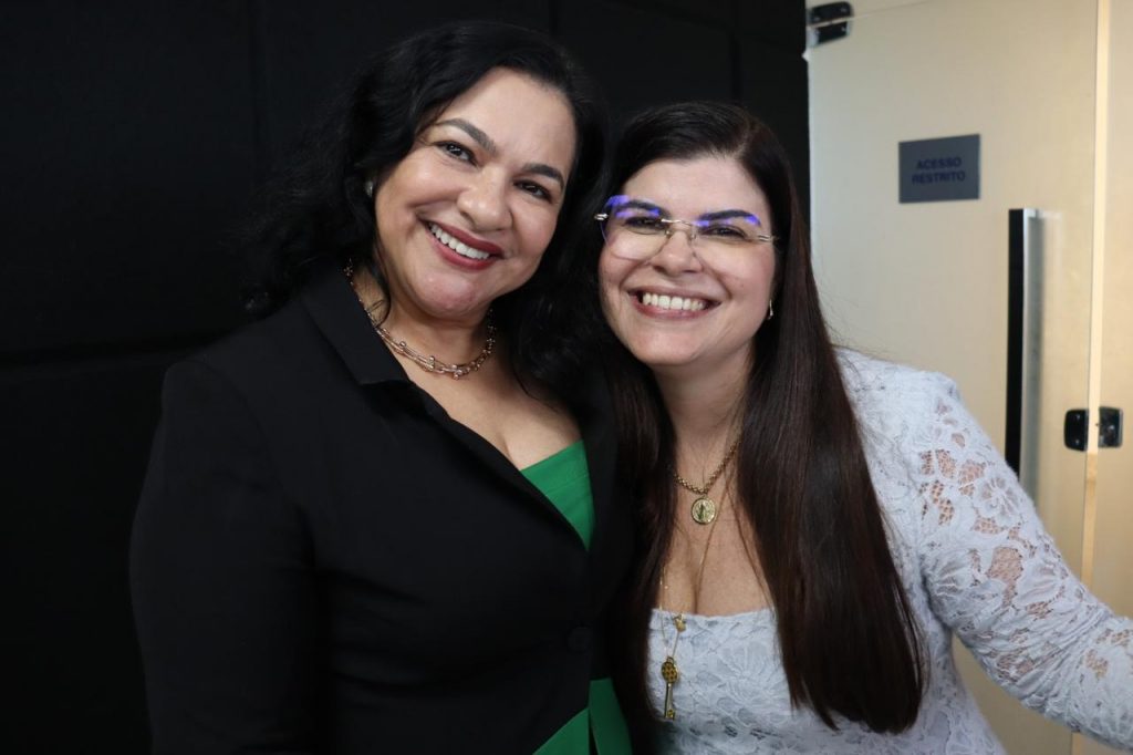 Desembargador Alberto Raimundo é homenageado por terreiro de Candomblé em reconhecimento à trajetória marcada pelo respeito à diversidade religiosa