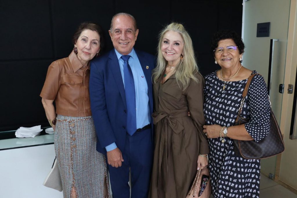 Desembargador Alberto Raimundo é homenageado por terreiro de Candomblé em reconhecimento à trajetória marcada pelo respeito à diversidade religiosa