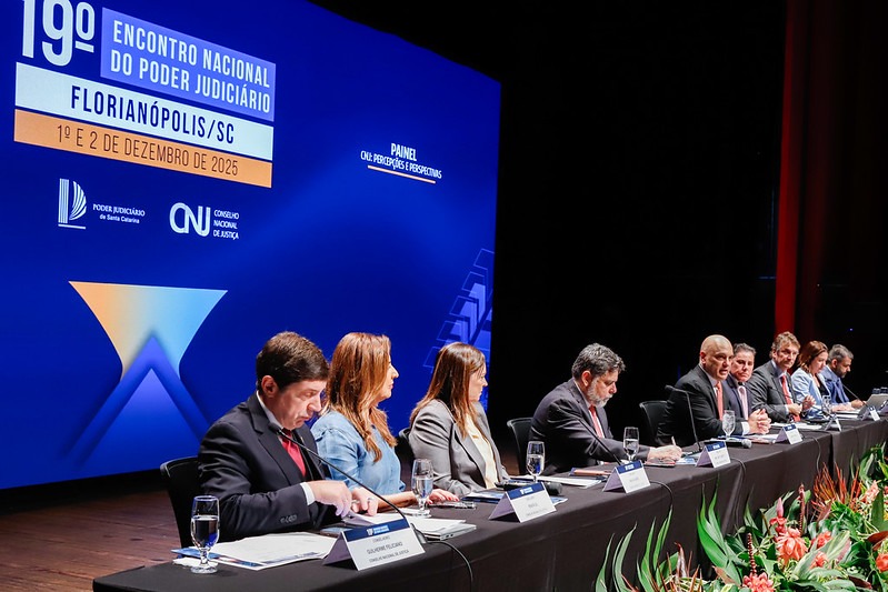Presidente do TJBA marca presença no 19º Encontro Nacional do Poder Judiciário, em Florianópolis   