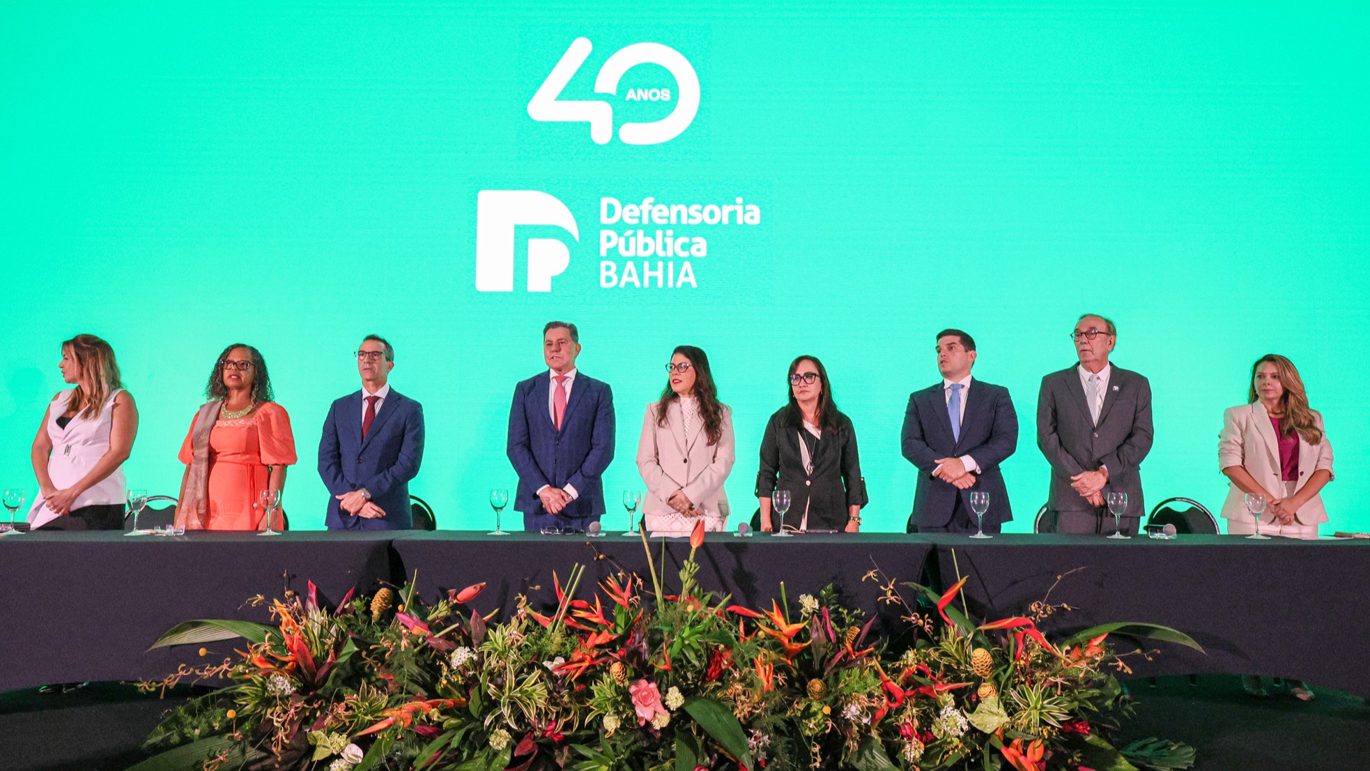 Desembargadores do TJBA participam e recebem homenagens em evento de comemoração dos 40 anos da Defensoria Pública da Bahia    