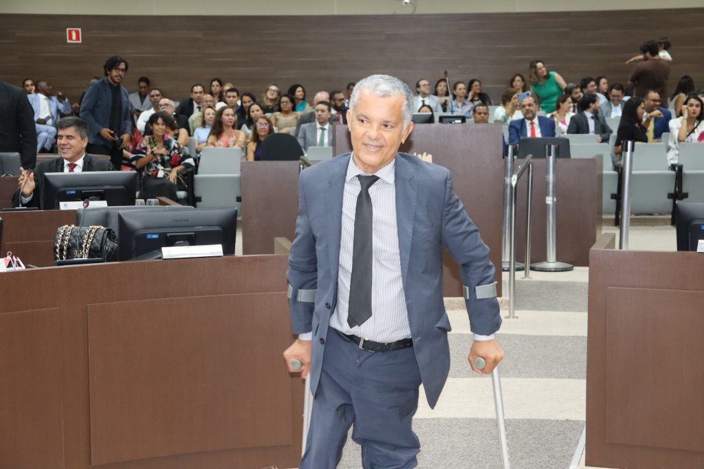 TJBA promove e empossa seis novos Desembargadores   