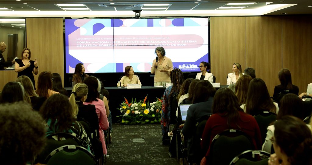 Desembargadora representa o TJBA e o COCEVID no lançamento das novas diretrizes nacionais sobre medidas protetivas de urgência   