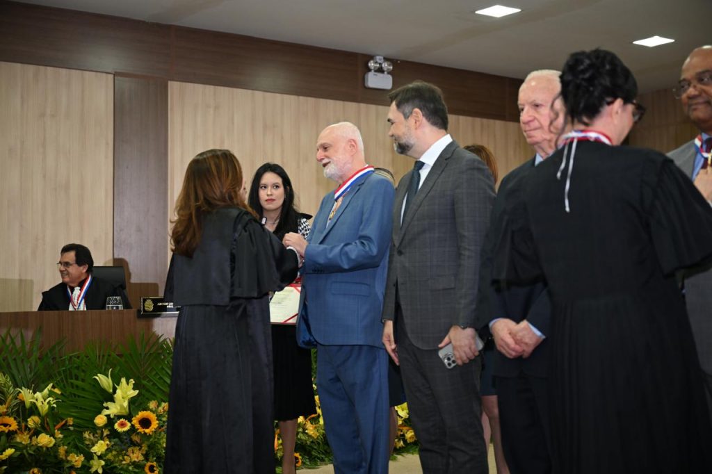 TJAM entrega Medalha da Ordem do Mérito Judiciário 2025 e destaca o desembargador Nilson Castelo Branco entre os agraciados   