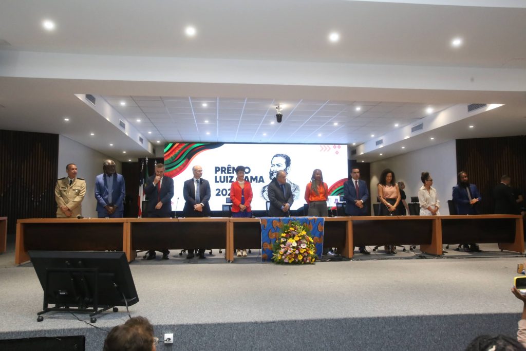 Pioneiro na preparação de negros para o vestibular, Instituto Cultural Steve Biko recebe Prêmio Luiz Gama    