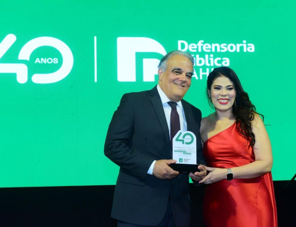 Desembargadores do TJBA participam e recebem homenagens em evento de comemoração dos 40 anos da Defensoria Pública da Bahia