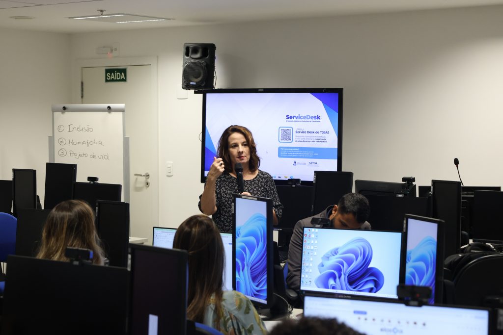 Equipe da 2ª Vice-Presidência eleita para o biênio 2026-2028 participa de curso sobre o uso de inteligência artificial    