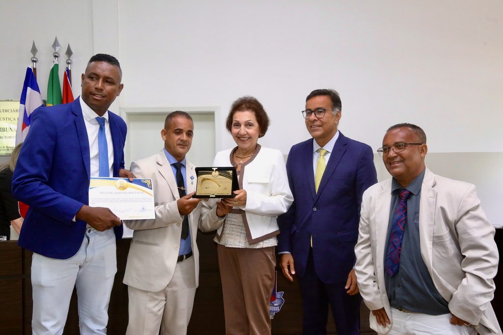 Fórum de Ibirataia é reinaugurado após reforma geral e ganha uma unidade do Cejusc   