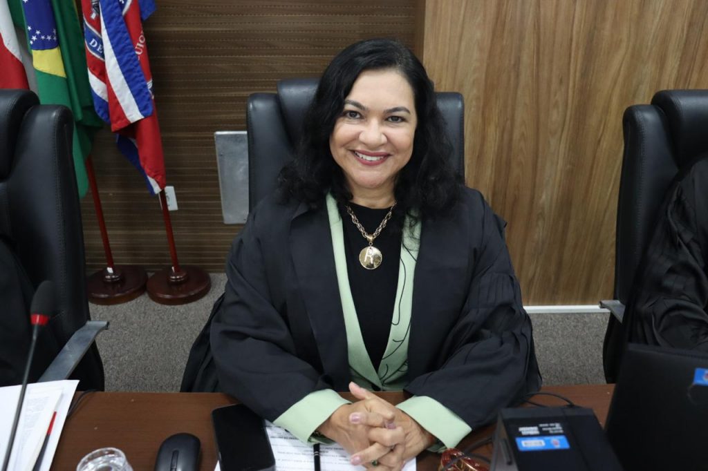 Tribunal Pleno aprova mudanças estratégicas em última sessão presidida pela Desembargadora Cynthia Resende   