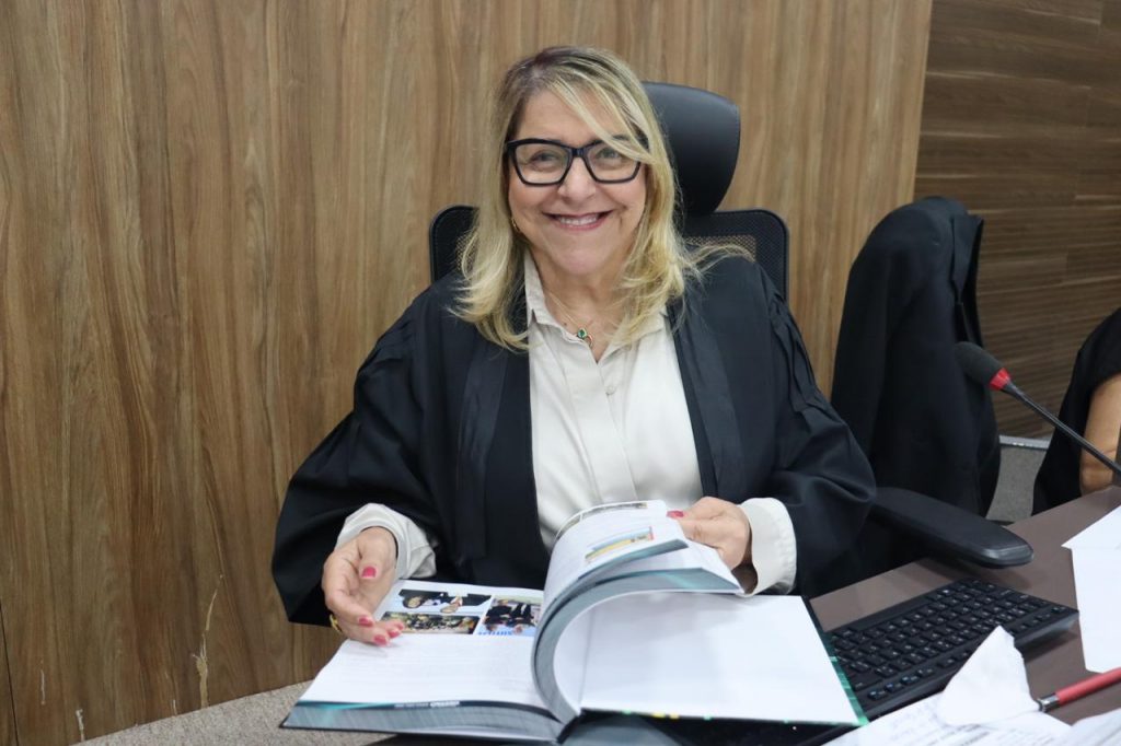 Tribunal Pleno aprova mudanças estratégicas em última sessão presidida pela Desembargadora Cynthia Resende   