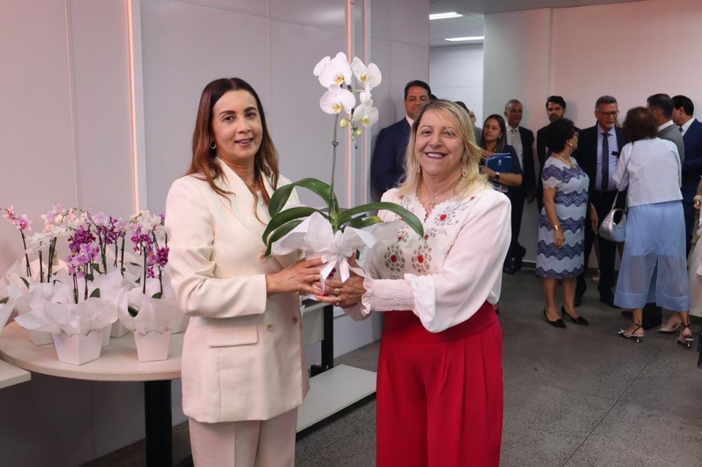 Presidente do TJBA instala mais uma unidade judicial: a 3ª Vara de Execuções Penais da Comarca de Salvador    