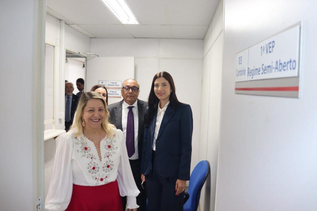 Presidente do TJBA instala mais uma unidade judicial: a 3ª Vara de Execuções Penais da Comarca de Salvador    