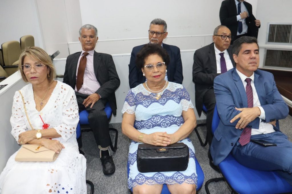 Presidente do TJBA instala mais uma unidade judicial: a 3ª Vara de Execuções Penais da Comarca de Salvador    