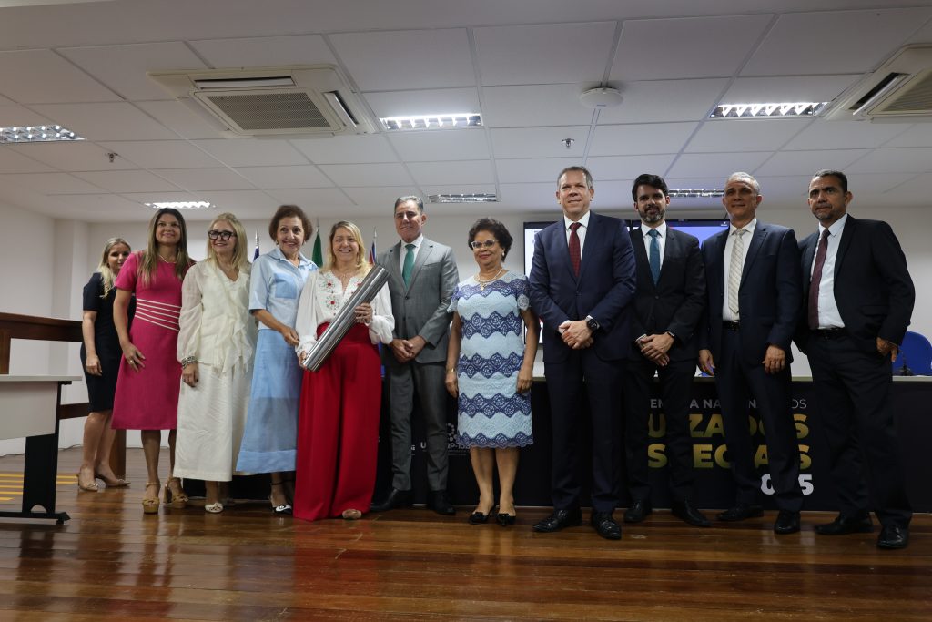 Desembargadora Cynthia Resende instala Pedra Fundamental do novo Fórum Criminal da Comarca de Salvador   