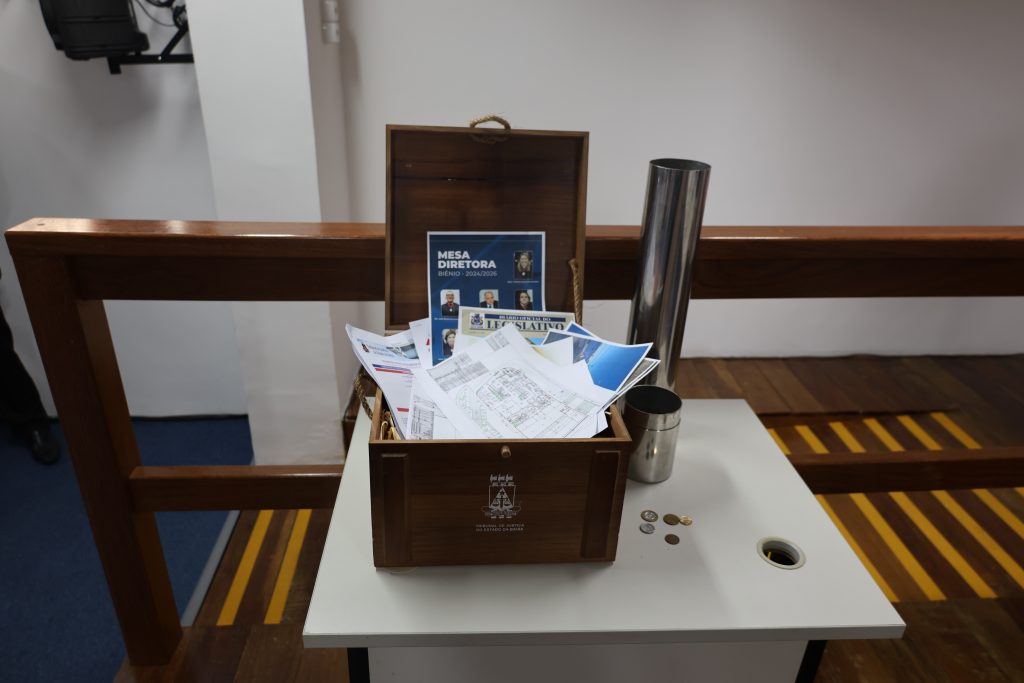 Desembargadora Cynthia Resende instala Pedra Fundamental do novo Fórum Criminal da Comarca de Salvador   