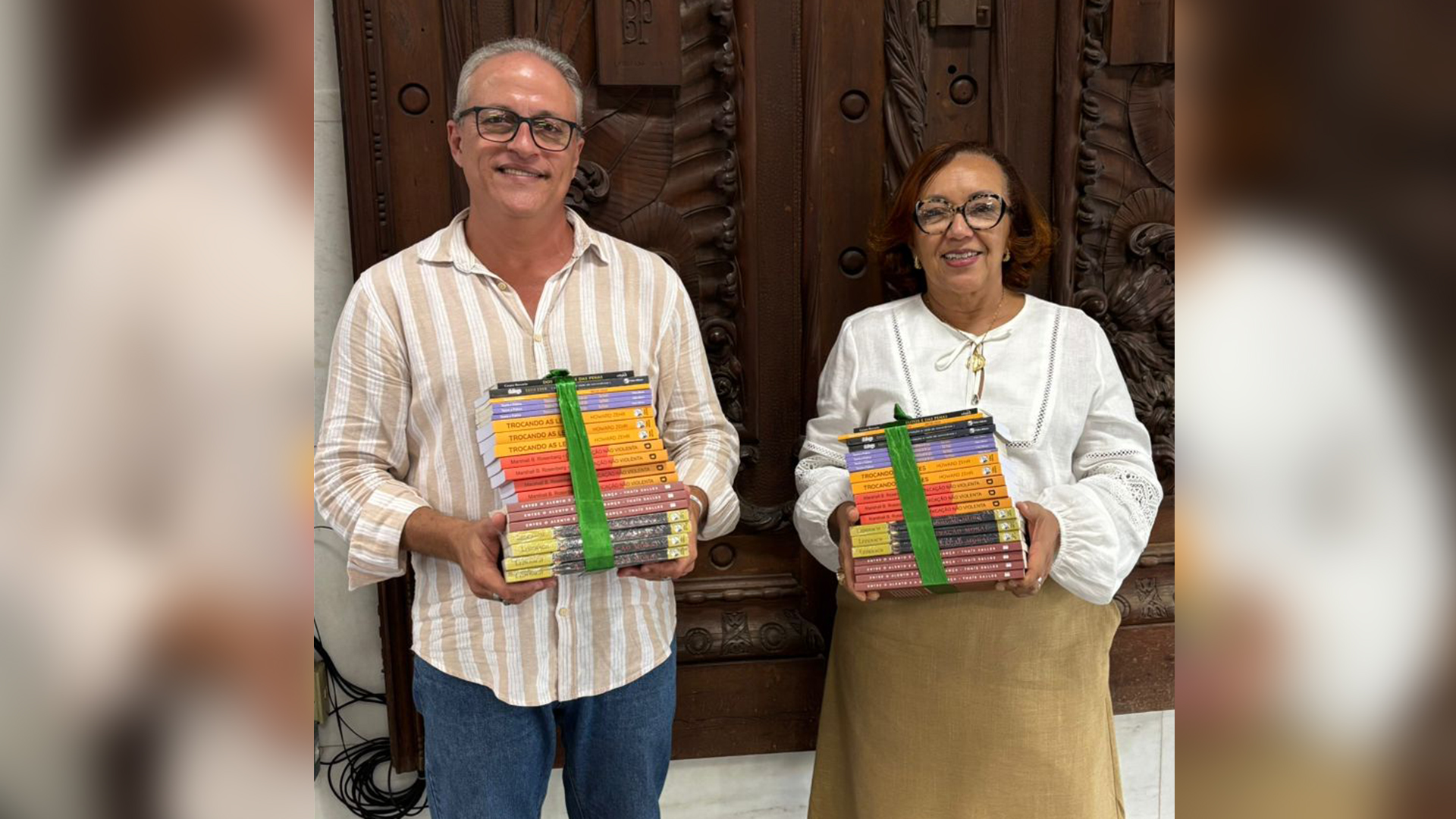 Núcleo de Justiça Restaurativa de 2º Grau recebe doações de obras bibliográficas   