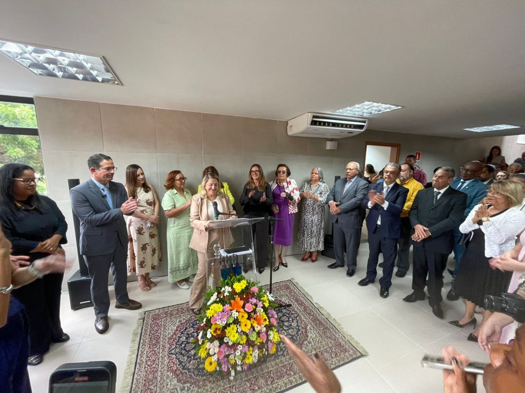 TJBA reinaugura Casa de Justiça e Cidadania na Fundação Lar Harmonia; espaço oferece serviços gratuitos de diversas instituições    