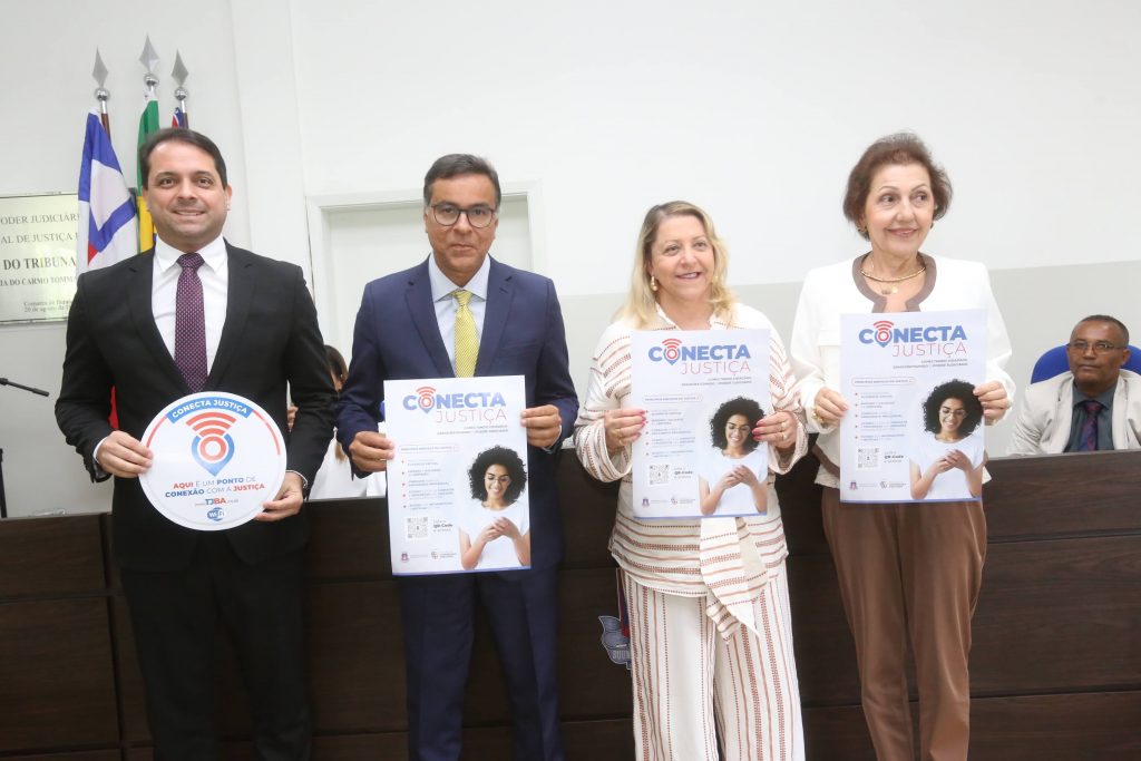 Fórum de Ibirataia é reinaugurado após reforma geral e ganha uma unidade do Cejusc   