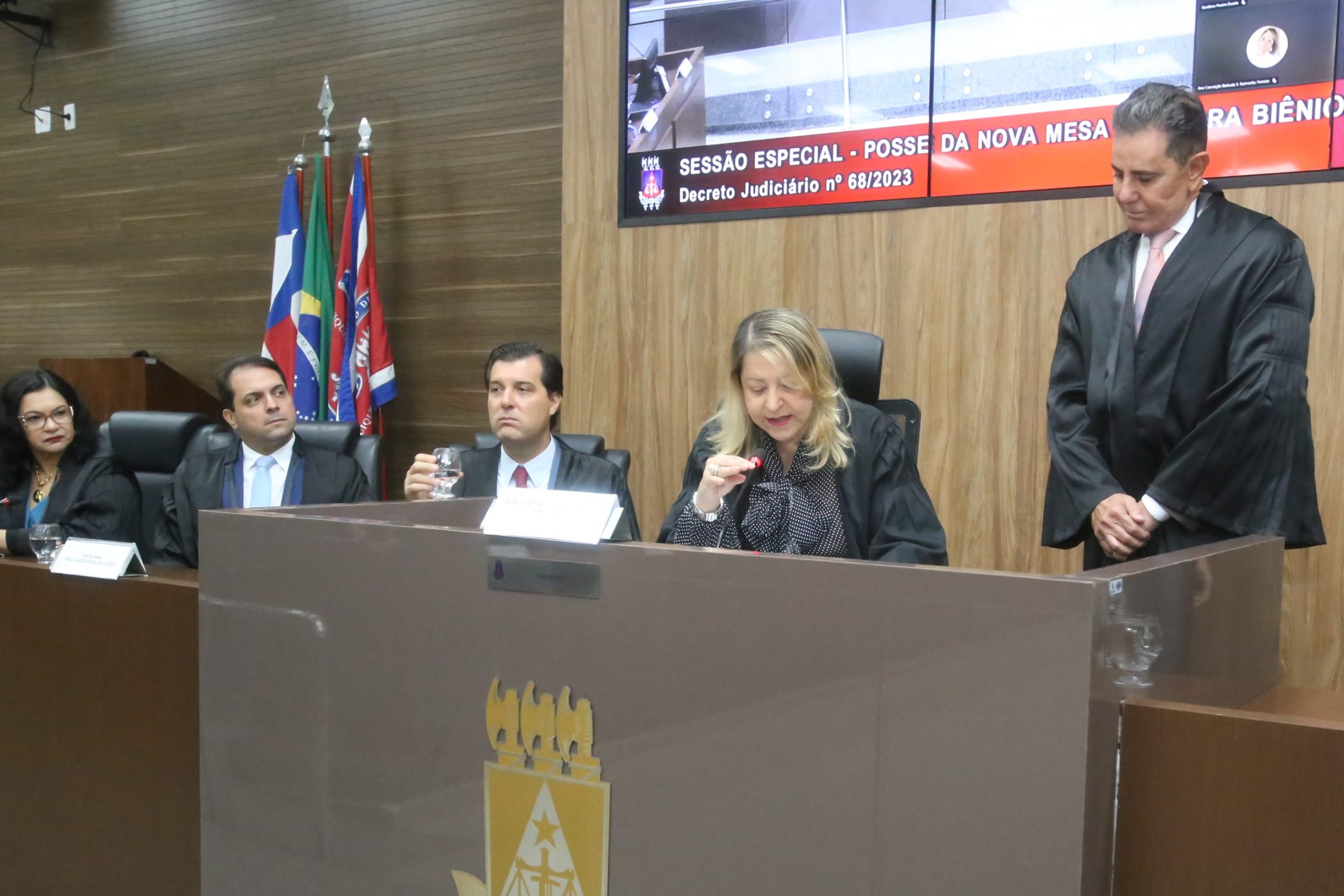 TJBA empossa nova Mesa Diretora para o biênio 2026-2028; Desembargador José Rotondano é o novo Presidente   