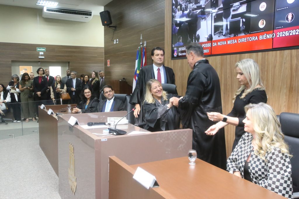 TJBA empossa nova Mesa Diretora para o biênio 2026-2028; Desembargador José Rotondano é o novo Presidente   