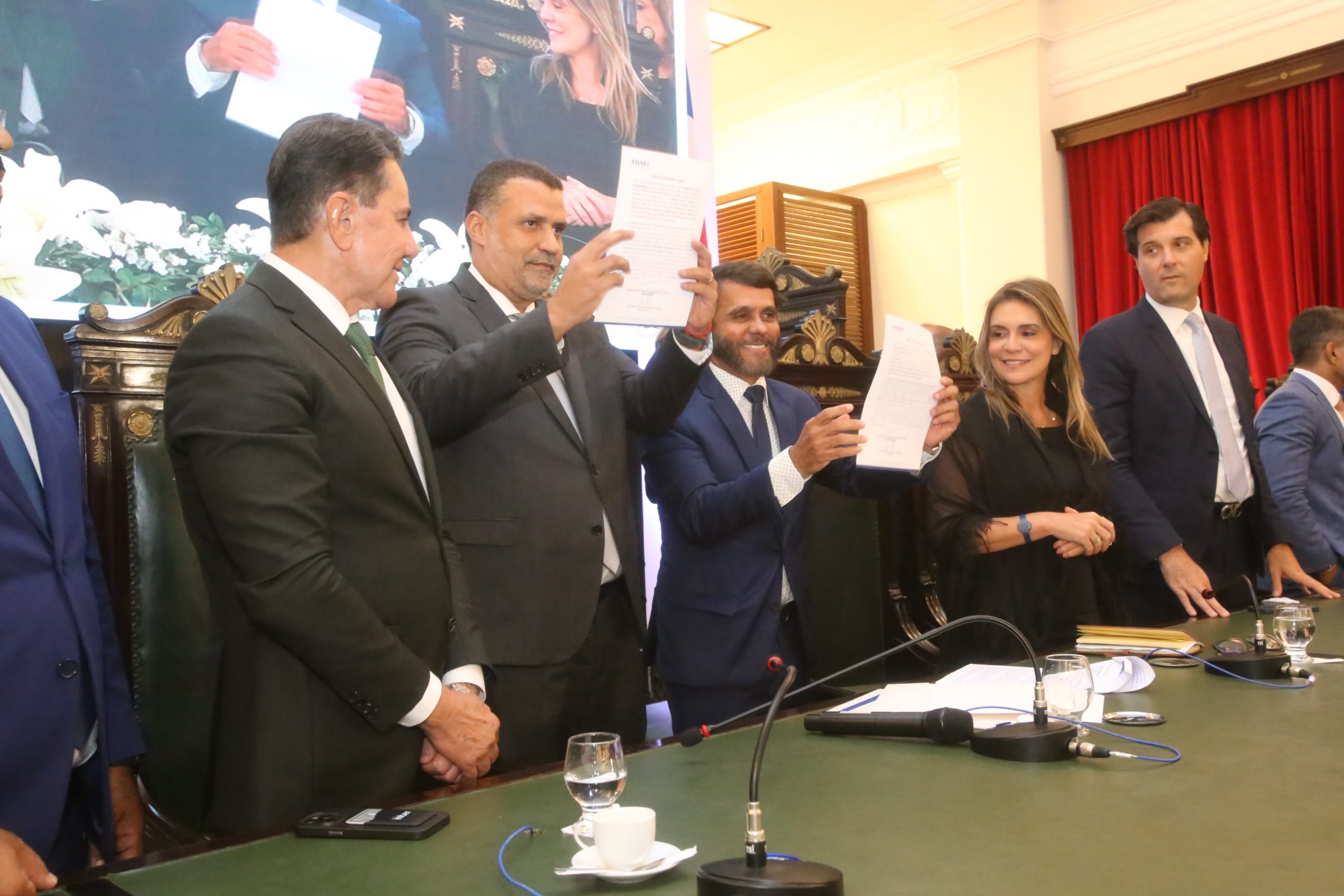 Juiz Eldsamir Mascarenhas toma posse como Presidente da AMAB     