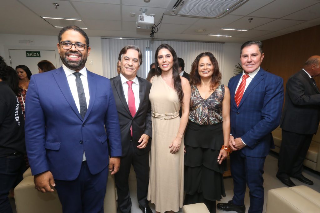 Desembargadores Geder Gomes e Rolemberg Costa tomam posse na Diretoria da Unicorp   