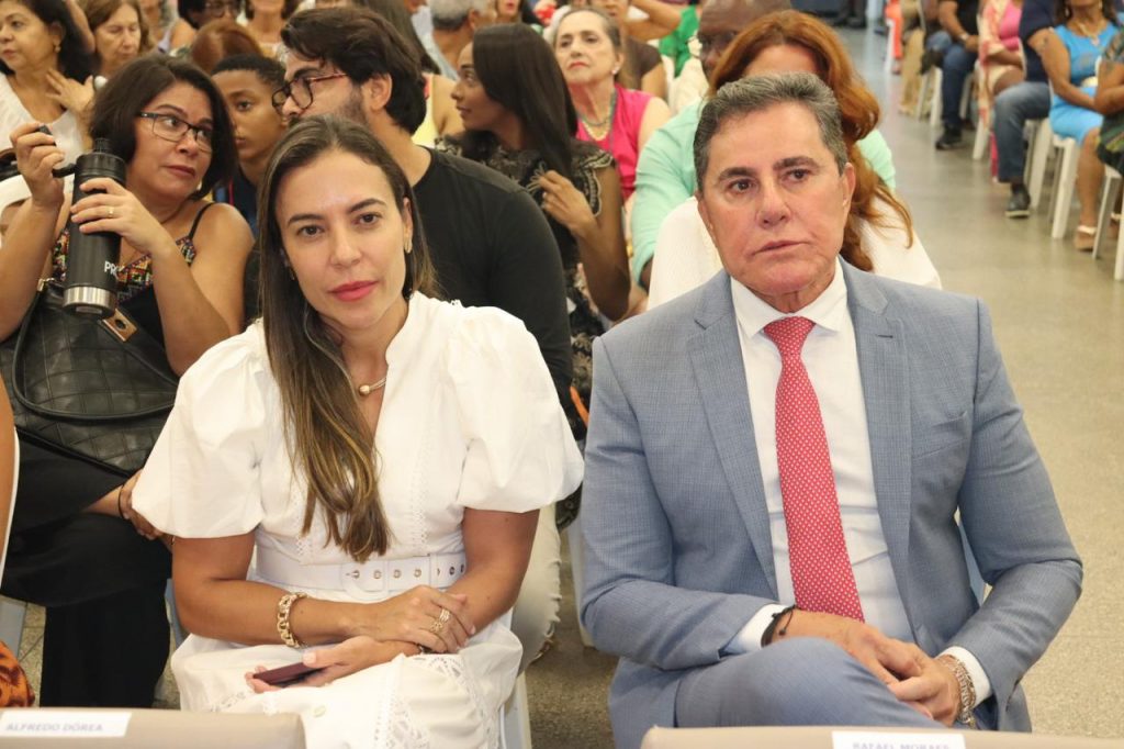 Presidente do TJBA participa de culto inter-religioso em celebração ao aniversário do Centro Espírita Cidade da Luz     