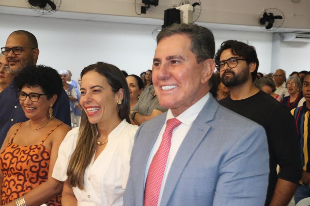 Presidente do TJBA participa de culto inter-religioso em celebração ao aniversário do Centro Espírita Cidade da Luz     