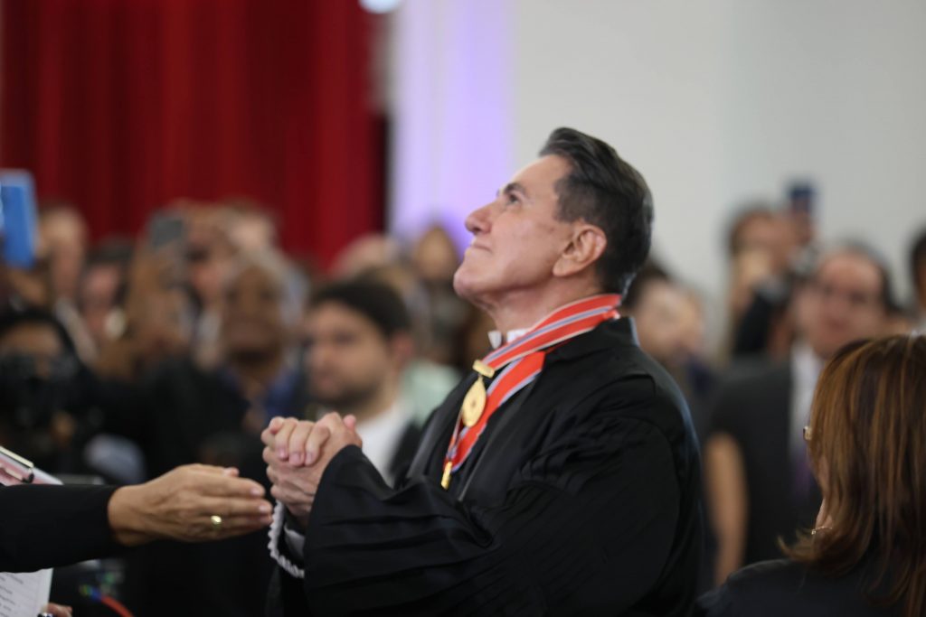 “Ser partícipe dessa obra me preenche como pessoa”, afirma o novo Presidente do TJBA, Desembargador José Edivaldo Rotondano   