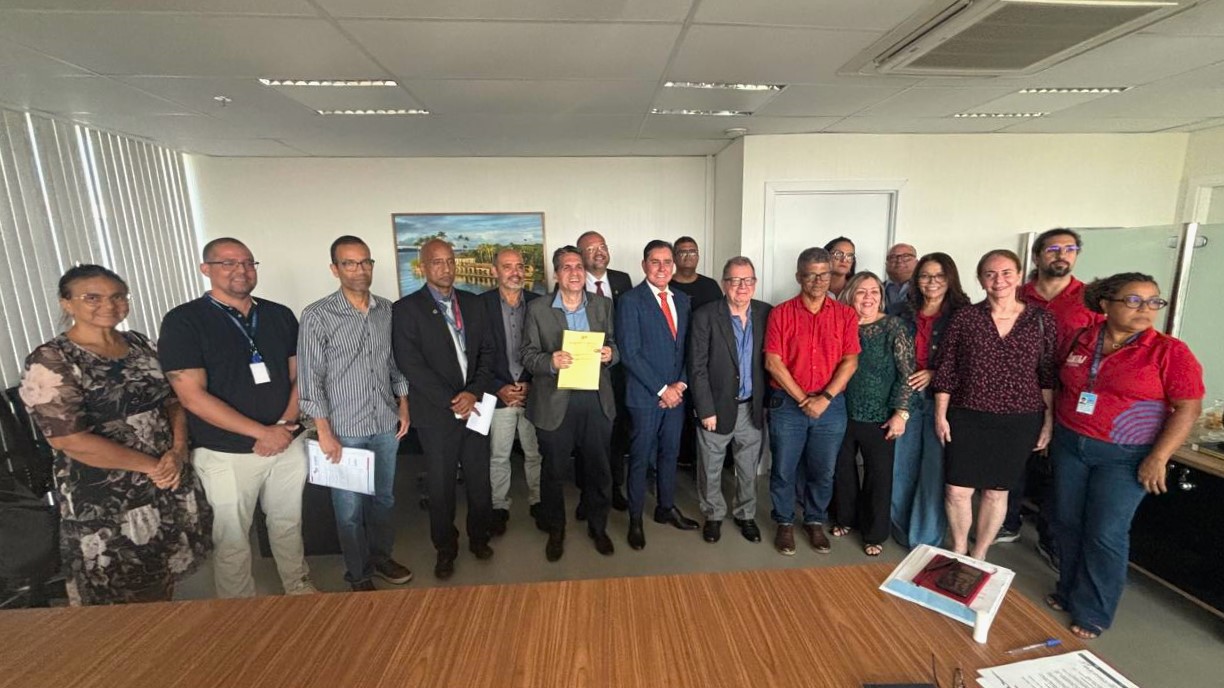 Presidente do TJBA se reúne com representantes dos sindicatos de servidores    