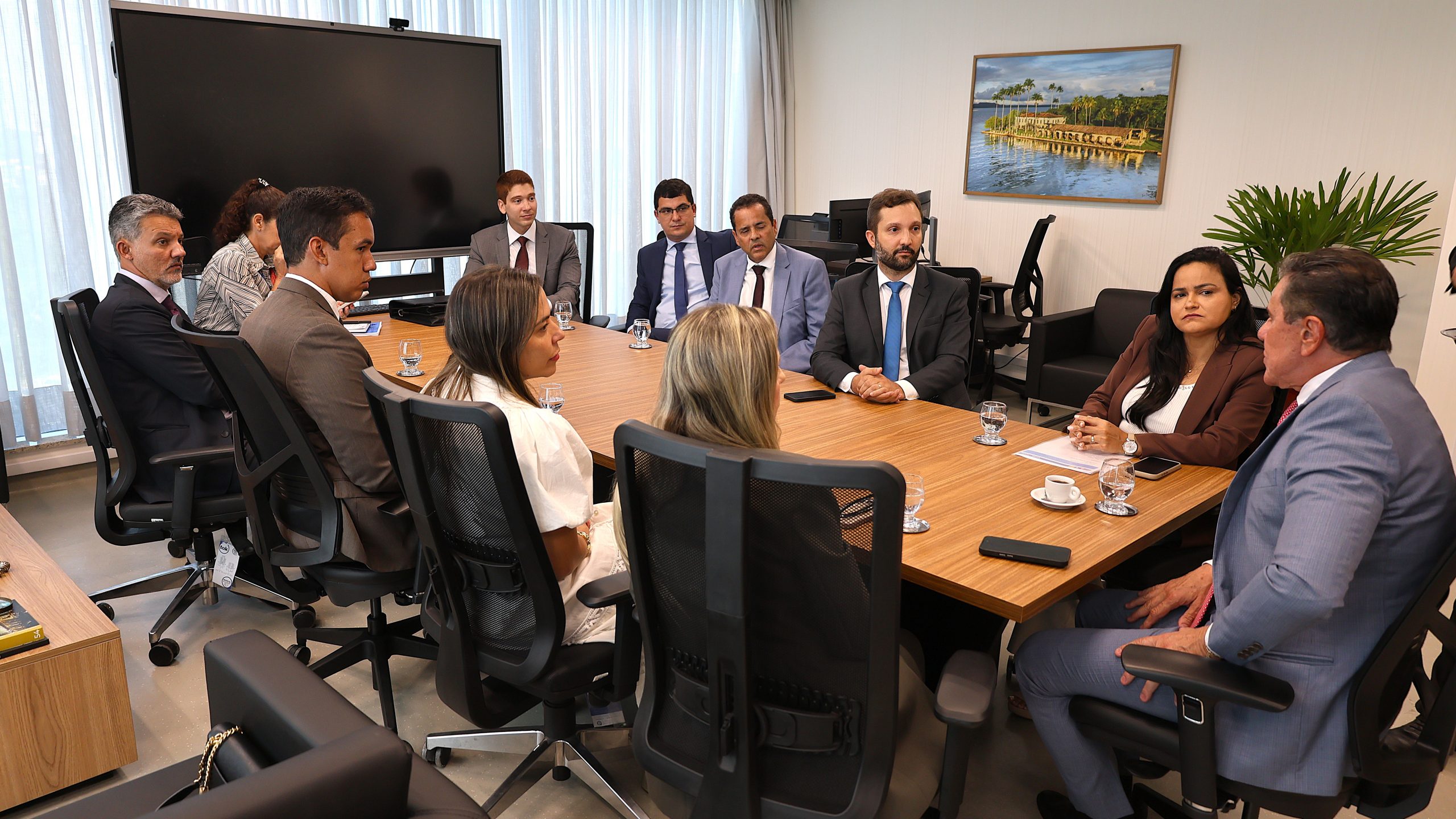 Presidente do TJBA e Prefeitura de Lauro de Freitas dialogam sobre temas de interesse mútuo   