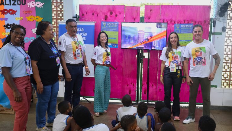 TJBA disponibiliza TV para casa de acolhimento que abriga filhos(as) dos trabalhadores ambulantes durante o Carnaval  