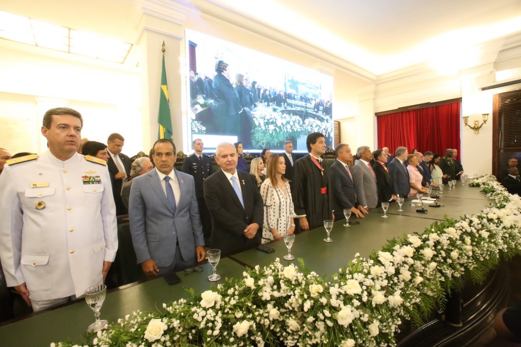 “Ser partícipe dessa obra me preenche como pessoa”, afirma o novo Presidente do TJBA, Desembargador José Edivaldo Rotondano   