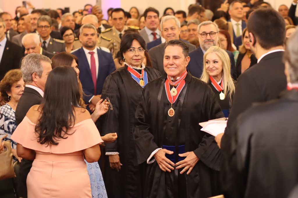 “Ser partícipe dessa obra me preenche como pessoa”, afirma o novo Presidente do TJBA, Desembargador José Edivaldo Rotondano   