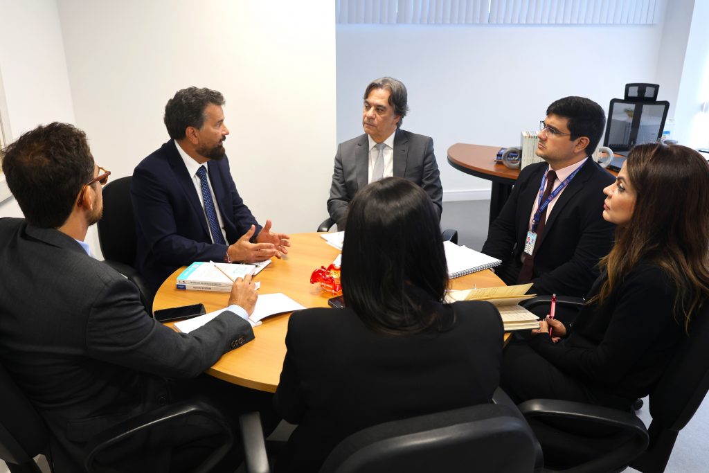 Unicorp-TJBA inicia diálogo com instituições de ensino superior; objetivo é implementar cursos de pós-graduação para servidores e magistrados   