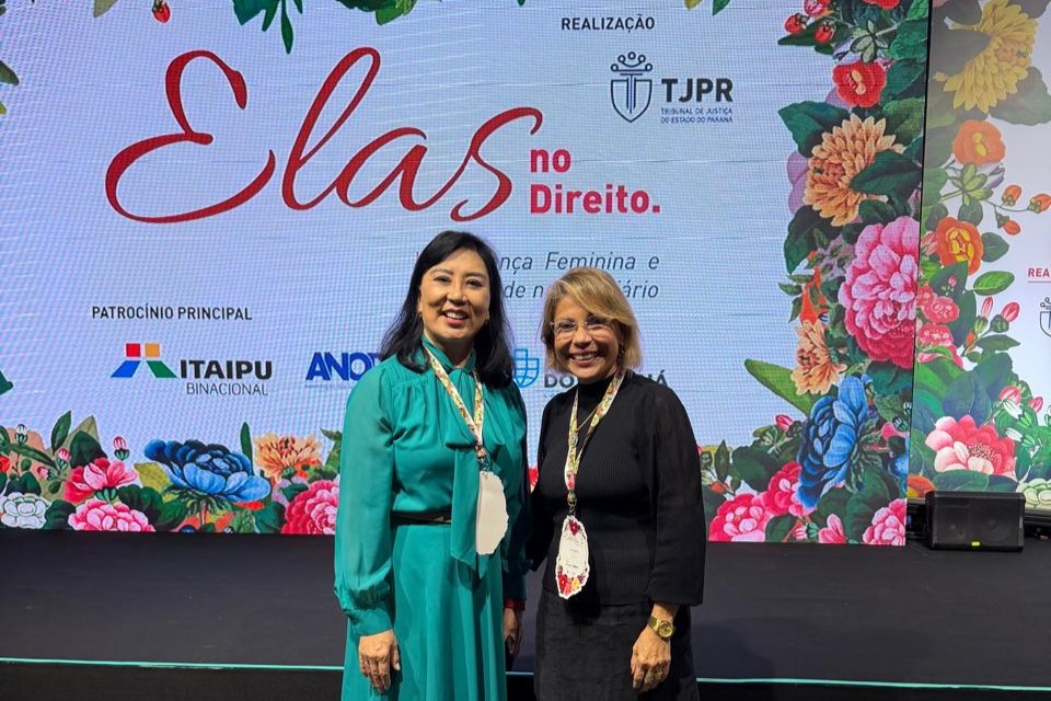 Desembargadora Ana Barbuda participa do II Congresso Elas no Direito   