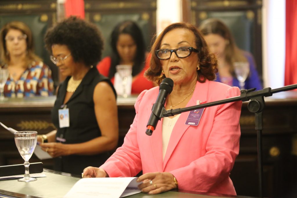 II Encontro Nacional de Mulheres na Justiça Restaurativa inicia com reconhecimento do protagonismo feminino e lançamento da Revista Consenso    