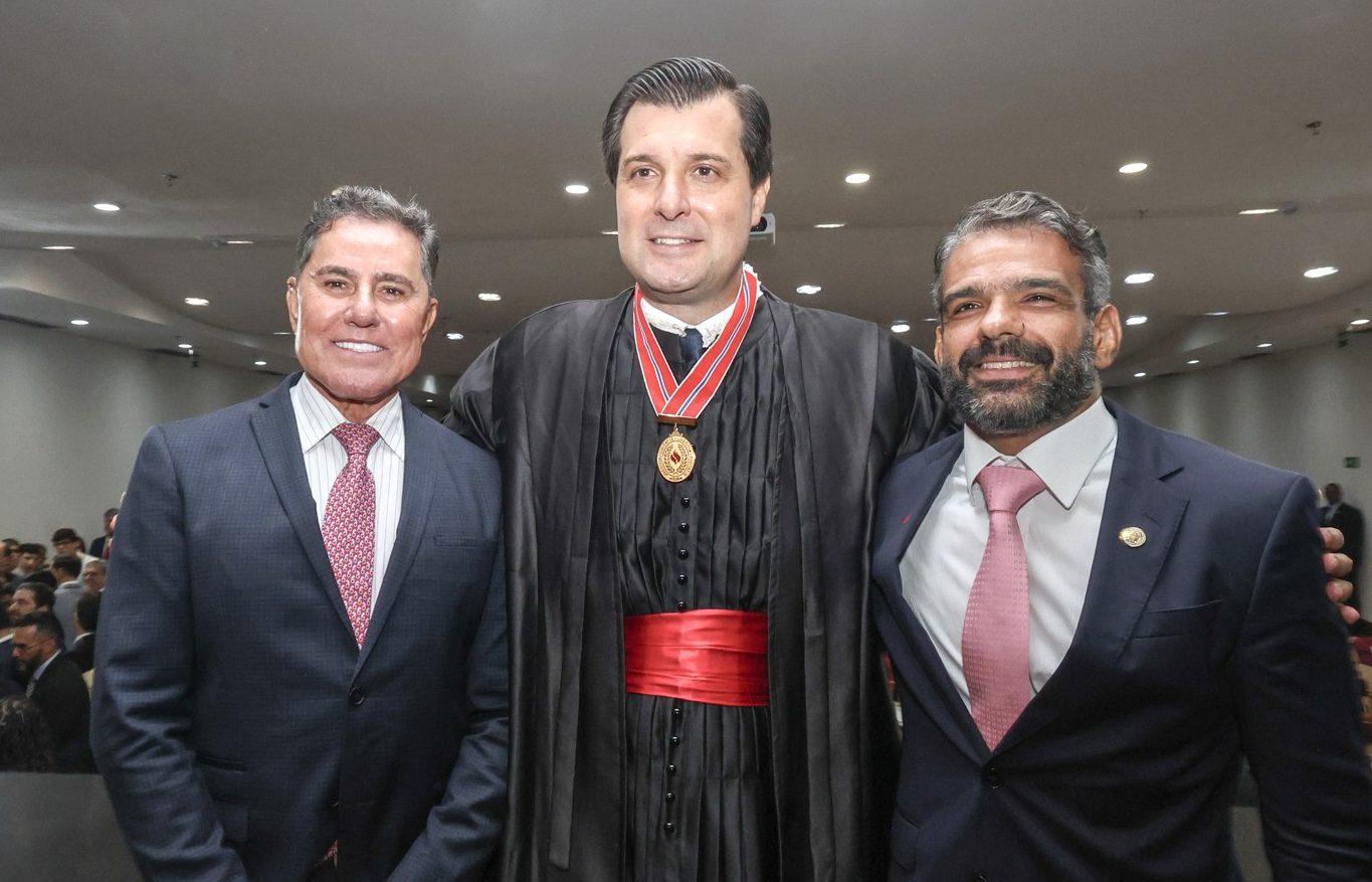 Presidente do TJBA prestigia posse do Procurador-Geral de Justiça da Bahia: “O Poder Judiciário estará unido e ombreado com o Ministério Público”  