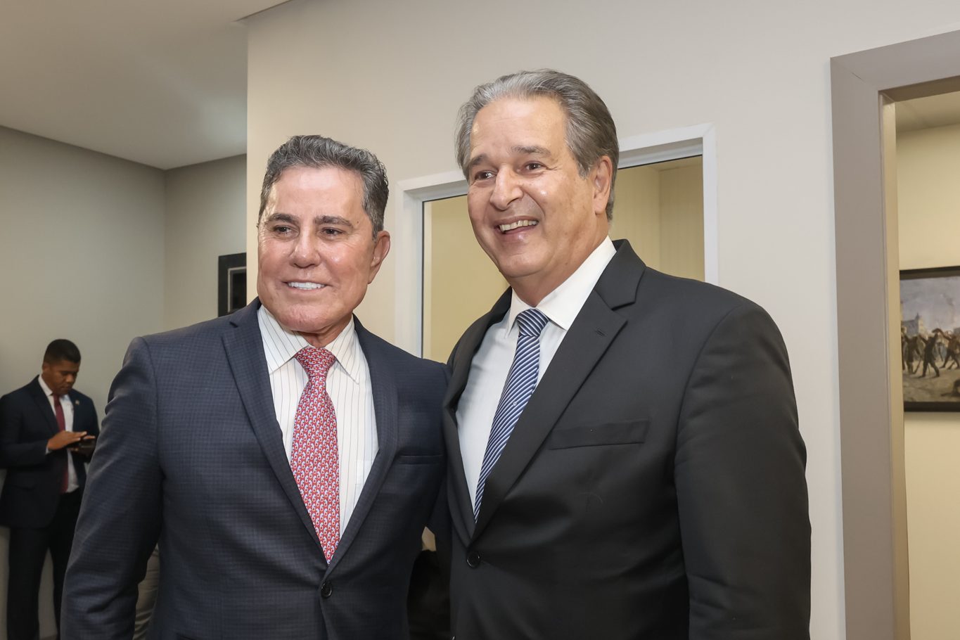 Presidente do TJBA prestigia posse do Procurador-Geral de Justiça da Bahia: “O Poder Judiciário estará unido e ombreado com o Ministério Público”  