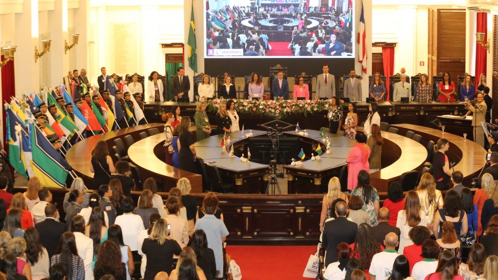II Encontro Nacional de Mulheres na Justiça Restaurativa inicia com reconhecimento do protagonismo feminino e lançamento da Revista Consenso    