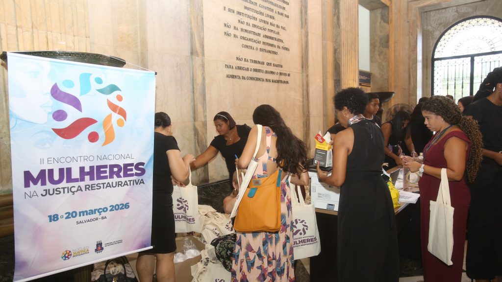 II Encontro Nacional de Mulheres na Justiça Restaurativa inicia com reconhecimento do protagonismo feminino e lançamento da Revista Consenso    