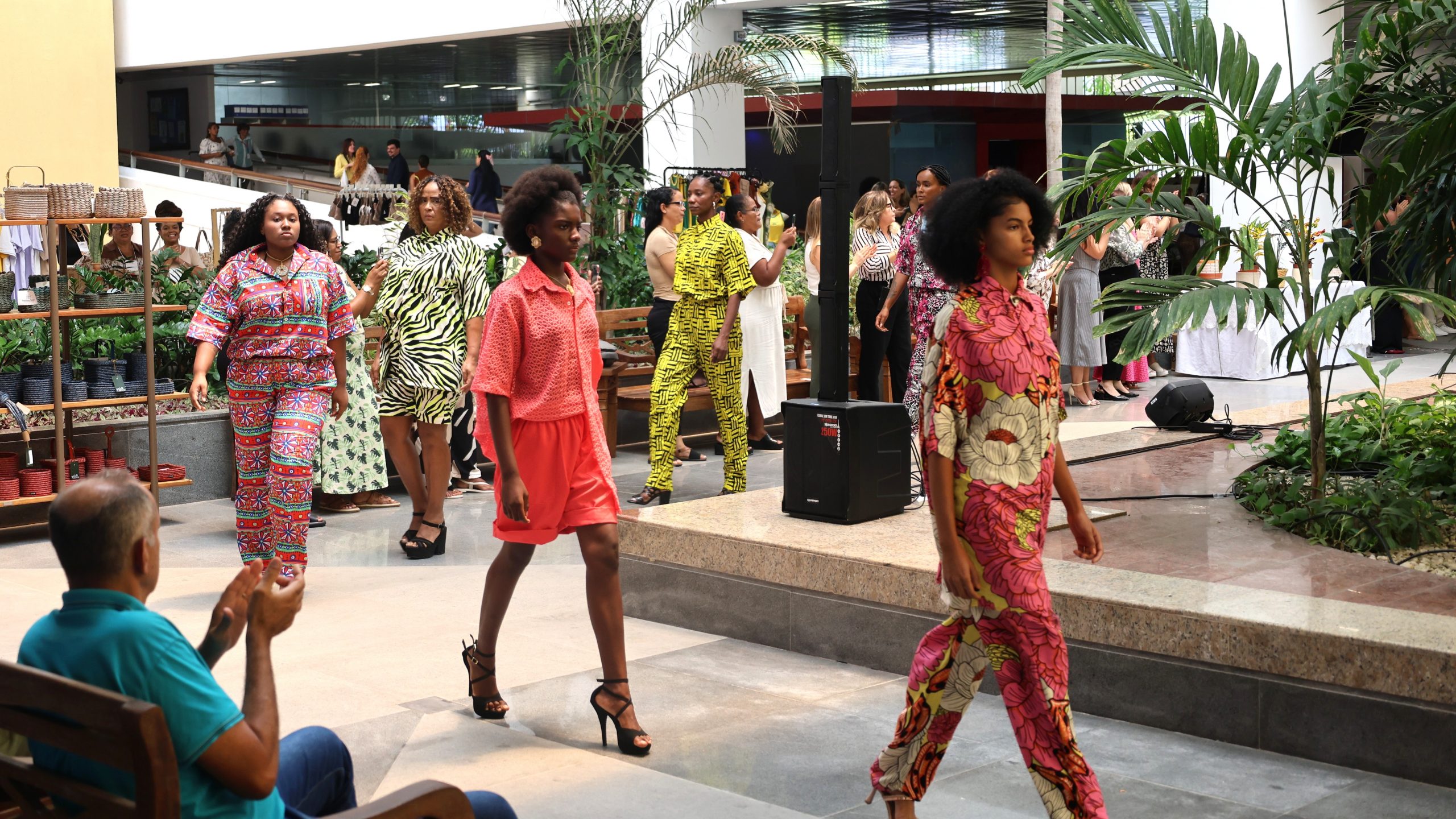 TJBA oferece serviços gratuitos, orientações jurídicas e profissionais para mulheres vítimas de violência; ação segue até sexta-feira (13)  