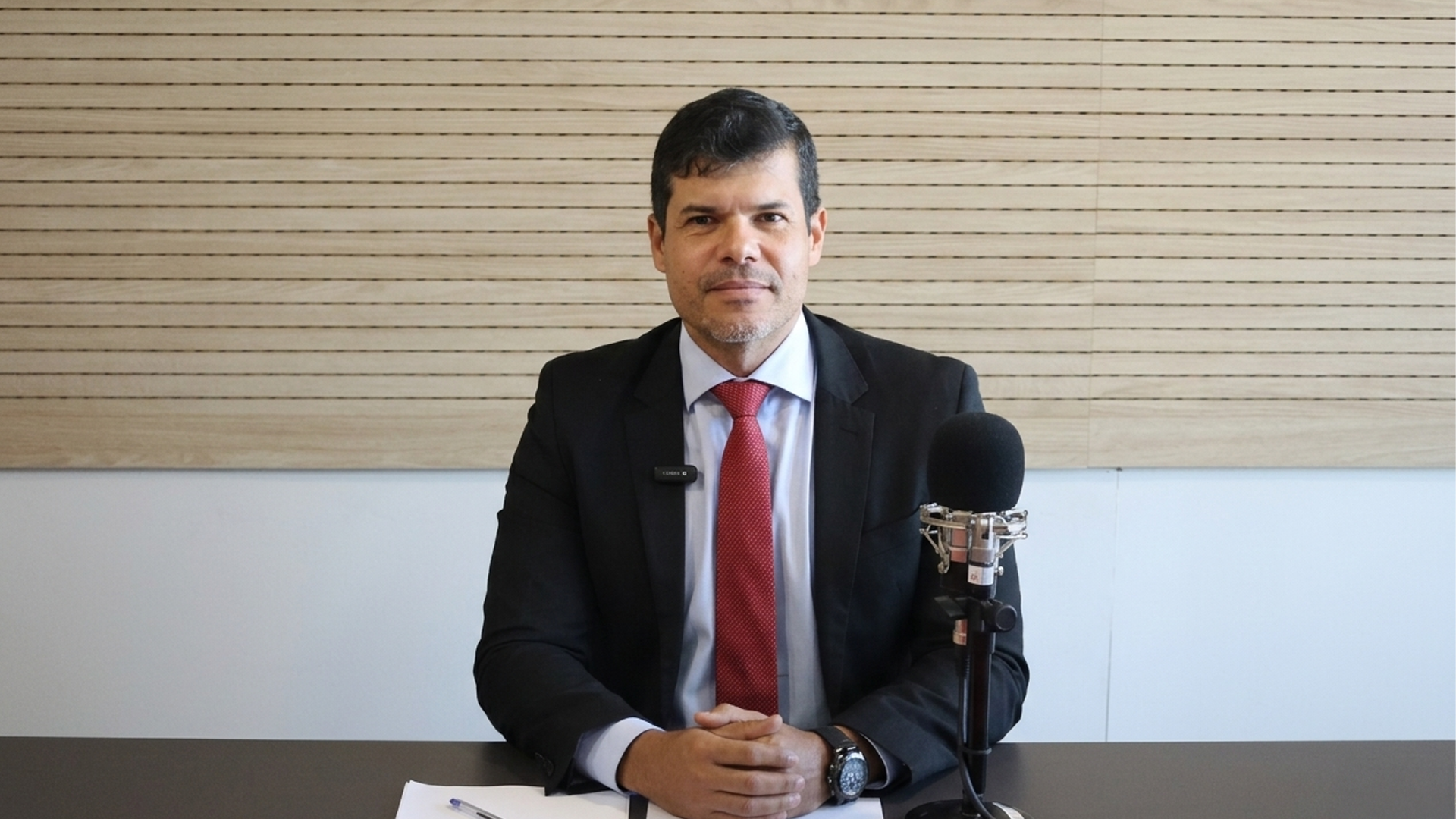 Podcast Saiba Mais recebe o Juiz Luís Henrique de Almeida Araújo para explicar sobre o funcionamento do Múltiplo Fator de Autenticação   