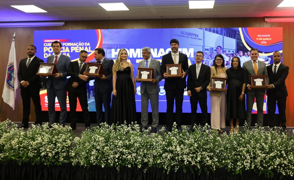Presidente do TJBA participa de formatura da 1ª turma da Polícia Penal da Bahia   